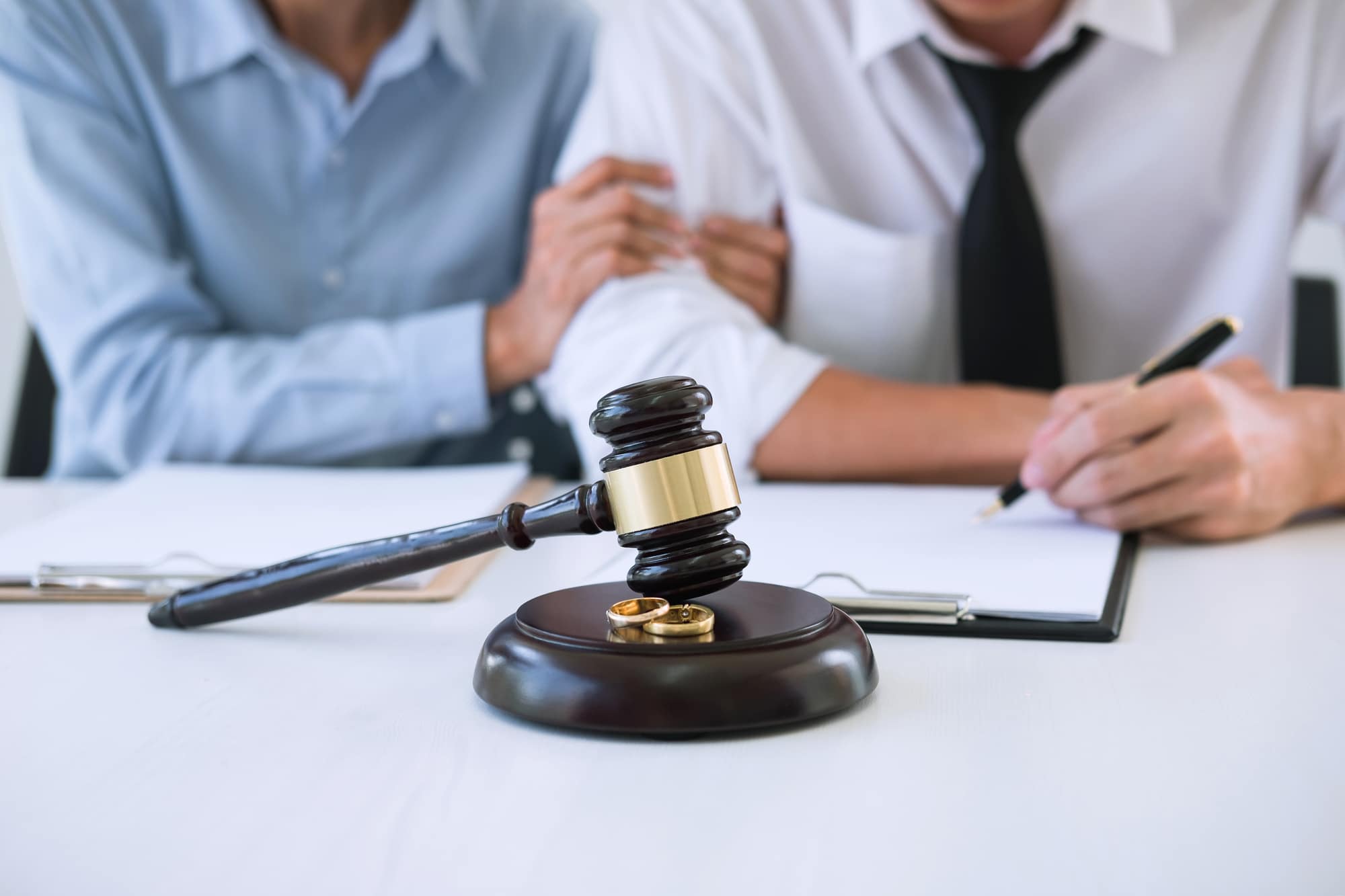 Is Alimony Automatic In Divorce Situations?